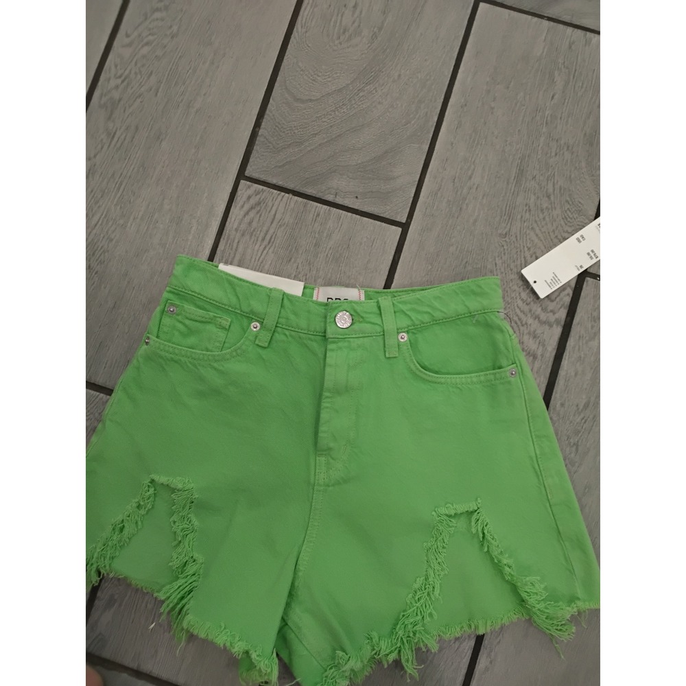 BDG Urban Outfitters A-Line High Waisted Distressed Denim Shorts Green 26 NWT